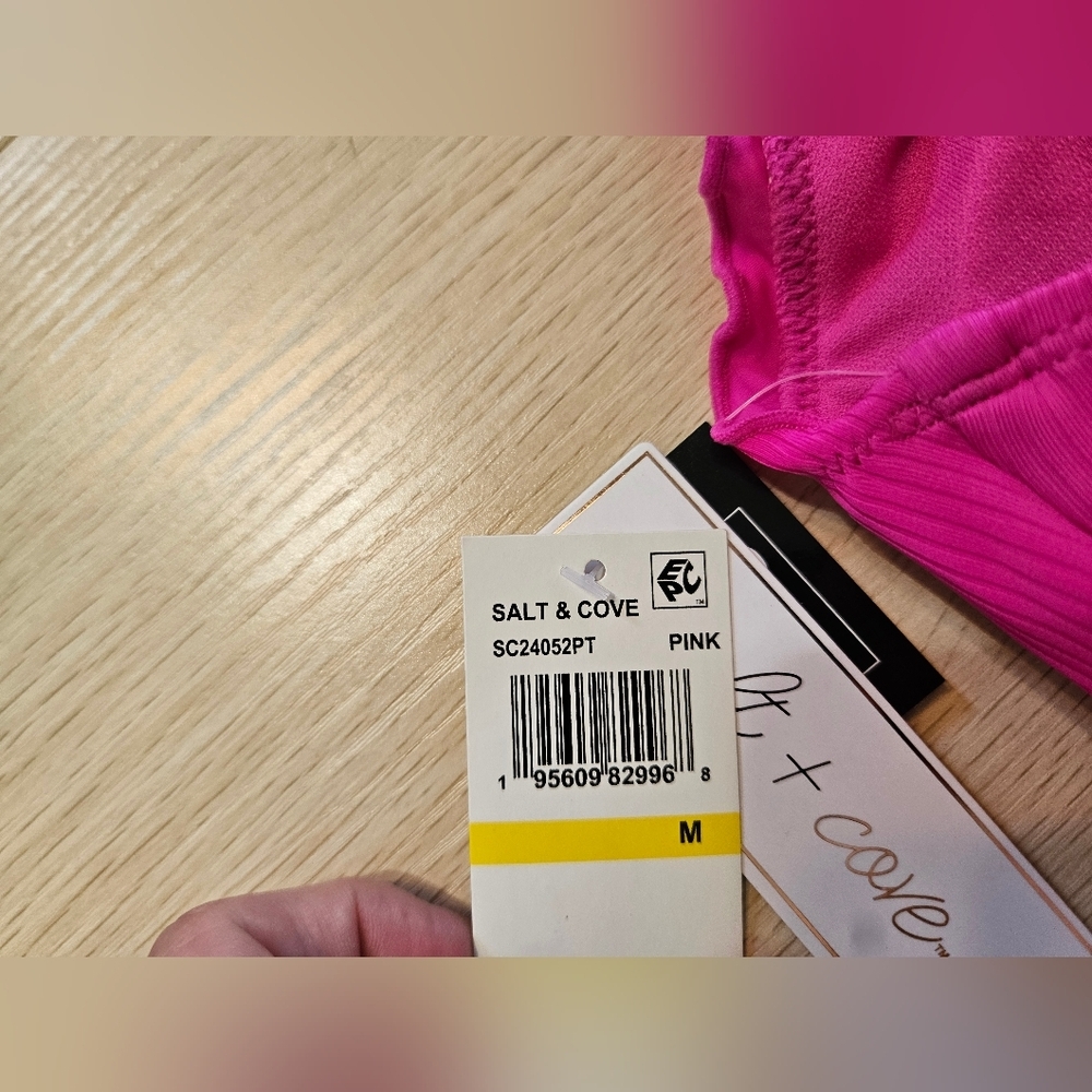 Pink Ribbed Bralette - Picture 4 of 4